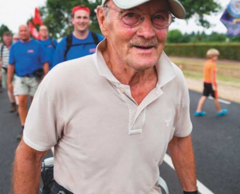 Meneer Wolf wandelt de vierdaagse Meneer Wolf wandelt de vierdaagse